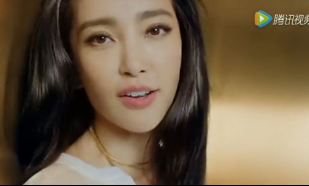 李冰冰最新代言的巴黎欧莱雅品牌美发产品广告